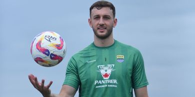 Komentar Jujur Eks Dinamo Zagreb Soal Kiper Baru Persib dari Liga Swiss
