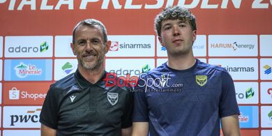 Pelatih Oxford United Jawab Tudingan Piala Presiden 2025 Ganggu Persiapan Jelang Liga Inggris 2025/26