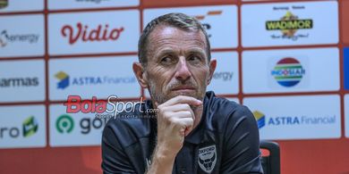Gary Rowett Akui Terkejut Oxford United Diundang Buat Partisipasi di Piala Presiden 2025