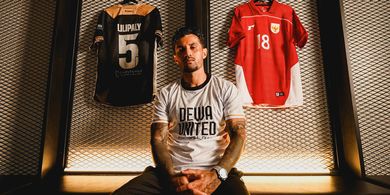 Pakai Nomer Punggung Berbeda, Stefano Lilipaly Pindah ke Dewa United