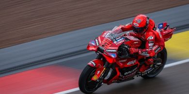 Hasil Sprint MotoGP Jerman 2025 - Sempat Blunder di Awal Balapan, Marc Marquez Bikin Murid Valentino Rossi Gigit Jari