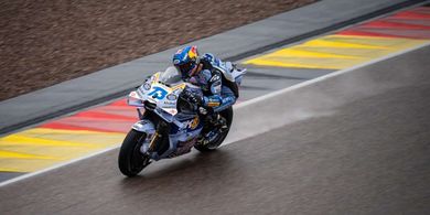 MotoGP Jerman 2025 - Bom Waktu Alex Marquez saat Kesabaran Habis karena Jadi Penantang Gelar, Bagnaia Kena Sindir