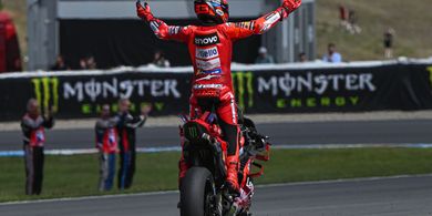 Hasil MotoGP Ceko 2025 - Marc Marquez Menang, Joan Mir Lagi-lagi Tersakiti