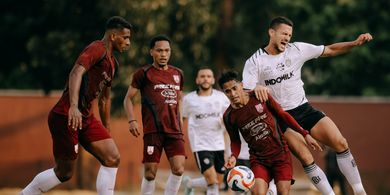 Daftar Pemain Asing Persis Solo di Super League 2025/2026 - Peter de Roo Bawa Mesin Golnya dari Jepang, Alumni Ajax dan Sule