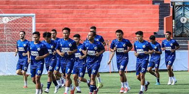 Daftar Pemain Asing Semen Padang FC di Super League 2025/2025 - Kental Aroma Portugal