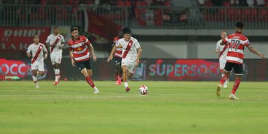 Kericuhan Suporter Pecah di Laga Madura United Vs Persis Solo, 1 Orang Ditangkap, Laskar Sape Kerrab Resmi Lapor I.League