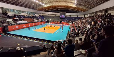 Kejuaraan Dunia Voli U-21 2025 - Surabaya Hadirkan Atmosfer Indah, Pelatih Italia Puji Suporter Indonesia