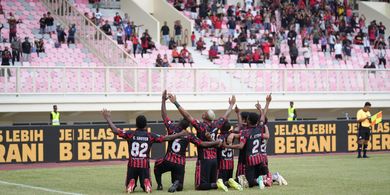 Manajer Persipura Apresiasi Kehadiran Suporter Lawan PSIS, Siapkan Forum Komunitas Resmi