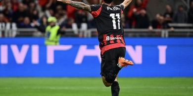 Hasil Liga Italia - Kartu Merah Gak Ngaruh, AC Milan Hantam Napoli di Kandang Lewat Gol Kilat