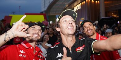 Anak-Anak sampai Nenek-Nenek Nonton Valentino Rossi, The Doctor Bicara Pengalaman Hebat di Indonesia