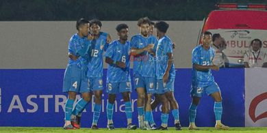Hasil  Uji Coba - Dobel Blunder Buat Timnas U-22 Indonesia Tertinggal dari India pada Babak I