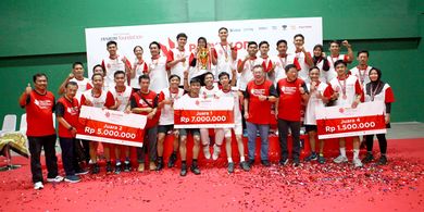 Kalahkan Polda Jateng, Tim Pegadaian Juarai Polytron Badminton Challenge 2025
