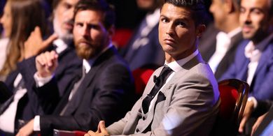 Ronaldo Sibuk Terobsesi, Messi Tidur Nyenyak
