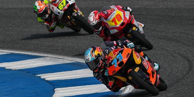 Testimoni Pembalap KTM usai Duel Sengit Lawan Veda di Moto3 Thailand 2026
