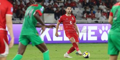 Tinggal Satu Poin Lagi, Sandy Walsh Berpotensi Jadi Pemain Indonesia Pertama Yang Juara di Thai League 1