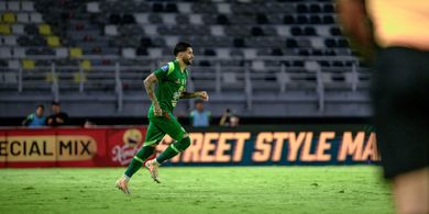 Sudah Cetak Debut Manis di GBT, Gelandang Persebaya Ingin Sikat Persija