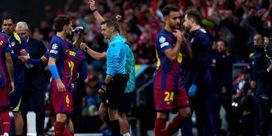 Bawa-Bawa Kata Rampok, Raphinha Mencak-Mencak usai Barcelona Tersingkir dari Liga Champions