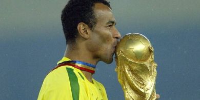 Legenda Piala Dunia - Cafu, Sayap Kanan Brasil  yang menjadi Raja Dunia