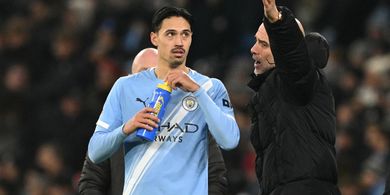 Hampiri Si Anak Maluku usai Man City Cetak Gol, Pep Guardiola: Saya Ingin Membunuhnya