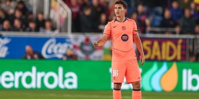 Di Balik Kekalahan Memalukan Barcelona, Ada Satu Nama yang Buat Hansi Flick Bangga