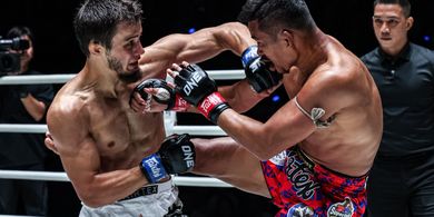 ONE Championship - Kontroversial, Kekalahan Superlek dari Abdulla Dayakaev Berujung Duel Ulang