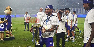Dinilai Gagal, Persib Bandung Harus Lepas Layvin Kurzawa