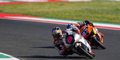 Hasil Moto3 Italia 2026 - Comeback Veda Ditekan Kegilaan Balapan, Uriarte Menang dan Danish Podium
