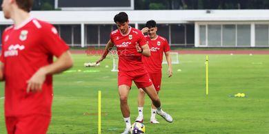 Nyaris Nganggur di Ipswich Town, Elkan Baggott Terbukti Solid Gantikan Jay Idzes di Timnas Indonesia