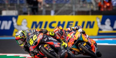 Pembalapnya Selamat dari Maut, Bos Intact GP Tak Bisa Merayakan Podium Pemenang Pertama Moto3