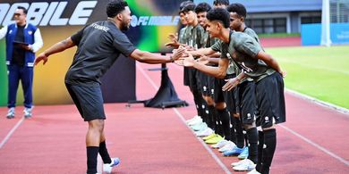 Dari Liverpool ke Bekasi, Daniel Sturridge Hadir di Second Chance