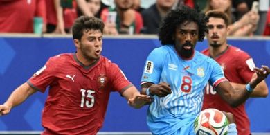 Kasihan Joao Neves, Jadi Pahlawan Portugal Malah Dihina karena Nyenggol Ronaldo