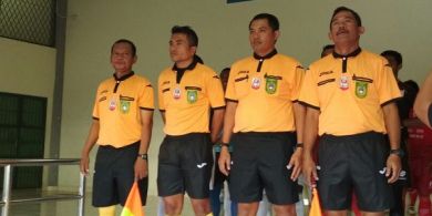 Laga Persiba Bantul Vs Persatu Ricuh, Wasit Dikejar-kejar Pemain