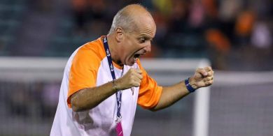 Banyak Prestasi di Thailand, Alexandre Gama Tertantang Berkarier di Sepak Bola Indonesia