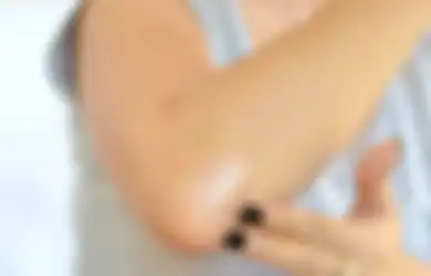 Yuk, Coba Cara Simpel Buat Haluskan dan Cerahkan Siku dengan Lemon!
