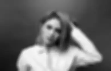 Senang Foto Pose yang Bikin Gairah Laki-Laki Mendidih, Artis Cantik Ini Ceplas-ceplos Bilang Kuat Main di Atas Ranjang 8 Kali Semalam: 'Kalau Sama Bule Gak Sakit'