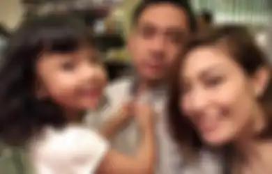 Pernikahannya Mendadak Dibatalkan Cuma Lewat SMS, Respons Artis Cantik Ini Pada Kabar Sang Mantan yang Digugat Cerai Selagi Jalani Hukuman Penjara Sungguh Tak Disangka: 'Karma Itu Teritori Allah, Loh' 