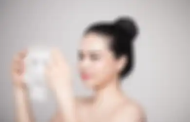 3 Kesalahan yang Biasa Terjadi Saat Memakai Sheet Mask. Sudah Tahu?