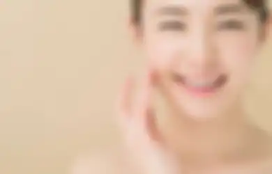 Mau Wajah Enggak Rentan Kusam? 5 Skincare Ini yang Kita Butuhkan!