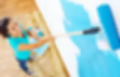 6 Langkah Mengecat Plafon, Jangan Lupa Matikan Semua Sumber Listrik