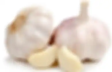 Bumbu Dapur Sejuta Khasiat! Ini 5 Manfaat Bawang Putih Buat Kulit!