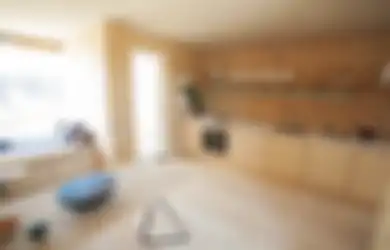 Mau Furnitur Kayu Selalu Mengilap? Jauhkan dari Sengatan Panas Matahari, Ini Trik Lainnya!