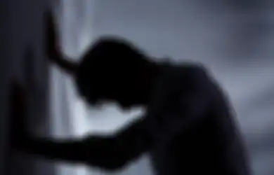 6 Ciri Orang yang Didampingi Khodam Ular, Konon Irit Bicara Tapi Pendendam