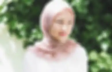 Pipi Terlihat Tembem Saat Memakai Hijab? Ini 4 Penyebabnya Girls