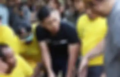 Bukan Cuma Sindir Raul Lemos, Azriel Hermansyah Ternyata Pernah Kirim Pesan Menohok Saat Tahu Musisi Ini Berkonflik dengan Bapaknya, Ashanty Cuma Tersenyum: 'Ziel Itu Sifatnya Mirip Aku'