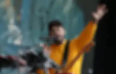 Dengerin Single Terbaru Mike Shinoda Yang Ia Produseri untuk Penggemar