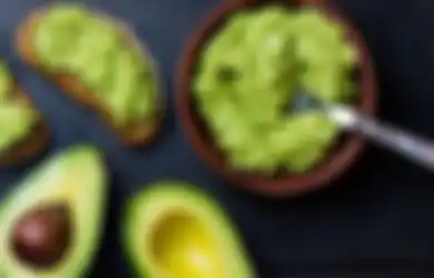 Lagi Lapar Berat? Sebaiknya Jangan Konsumsi 10 Makanan Ini Kalo Nggak Mau Muntah-muntah!