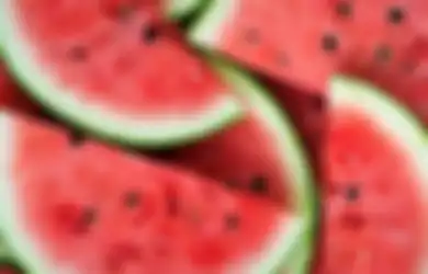 Dijamin Manis dan Fresh! Gini 7 Cara Memilih Semangka yang Benar!