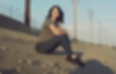Kena Bully Netizen, Lana Del Rey Angkat Bicara Soal Tudingan Ucapan Rasis ke Musisi Lain