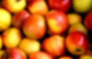 Enggak Sehat, 4 Kesalahan Makan Buah Ini Sering Kita Lakukan!
