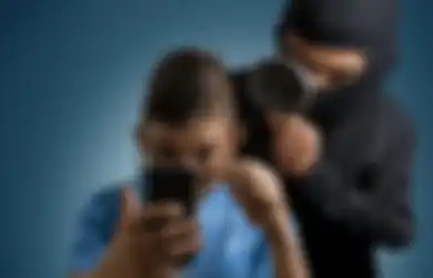 Facebook Digugat Karena Mengintai Pengguna Instagram Lewat Kamera Ponsel